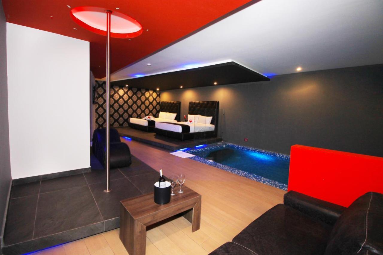 Intimisimo Constituyentes Hotel del amor Playa del Carmen